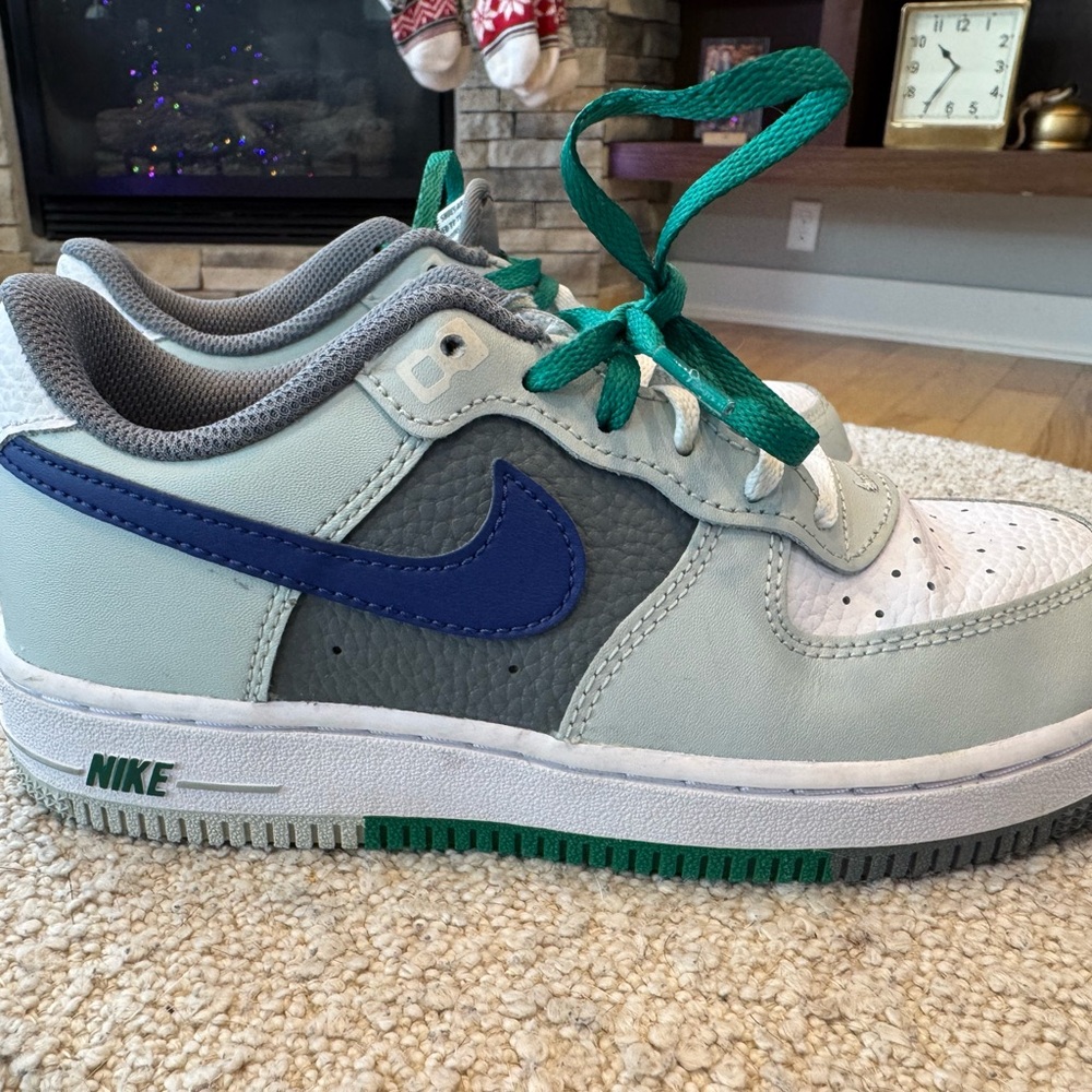 Nike Air Force 1